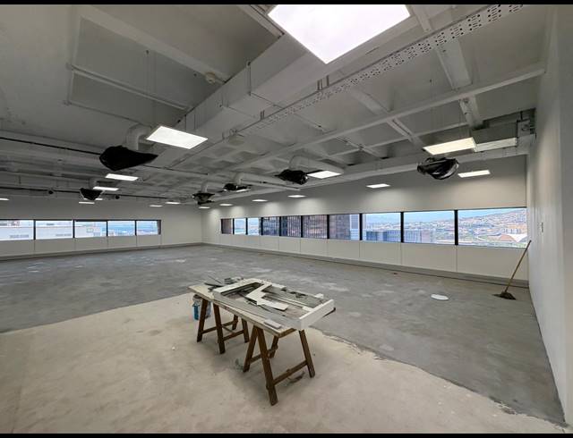 1,912M² OFFICE TO LET IN CAPE TOWN CITY CENTRE